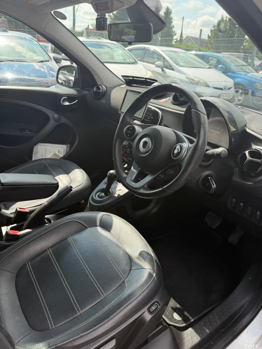 Smart Forfour Hatchback, Petrol, 2017, Blue