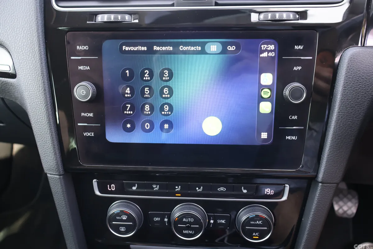 Volkswagen Golf Estate, Petrol, 2018, Grey