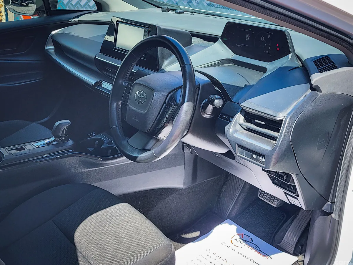 Toyota Prius Hatchback, Petrol Hybrid, 2023, White