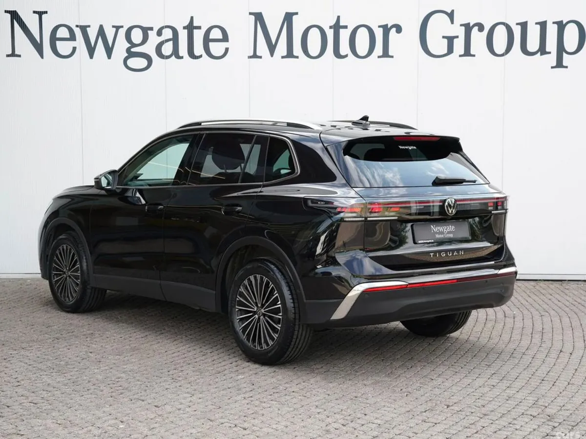 Volkswagen Tiguan SUV, Diesel, 2024, Black