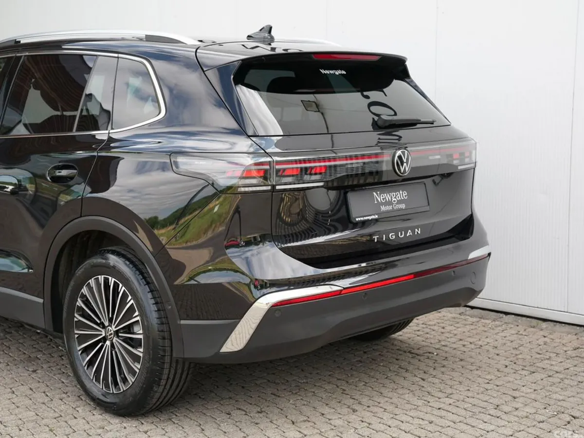 Volkswagen Tiguan SUV, Diesel, 2024, Black