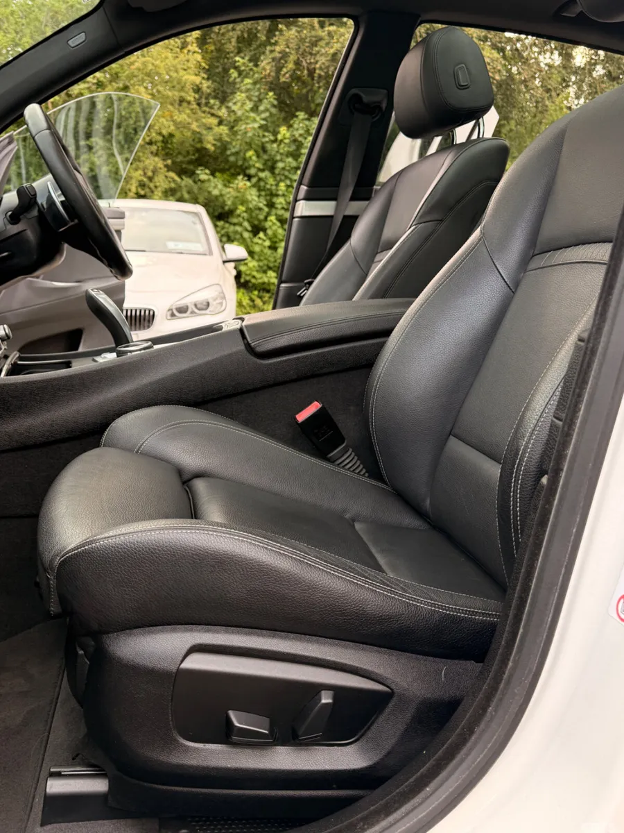 BMW 5-Series Hatchback, Diesel, 2014, White