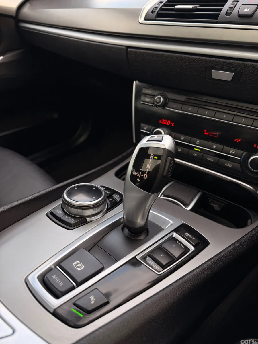 BMW 5-Series Hatchback, Diesel, 2014, White
