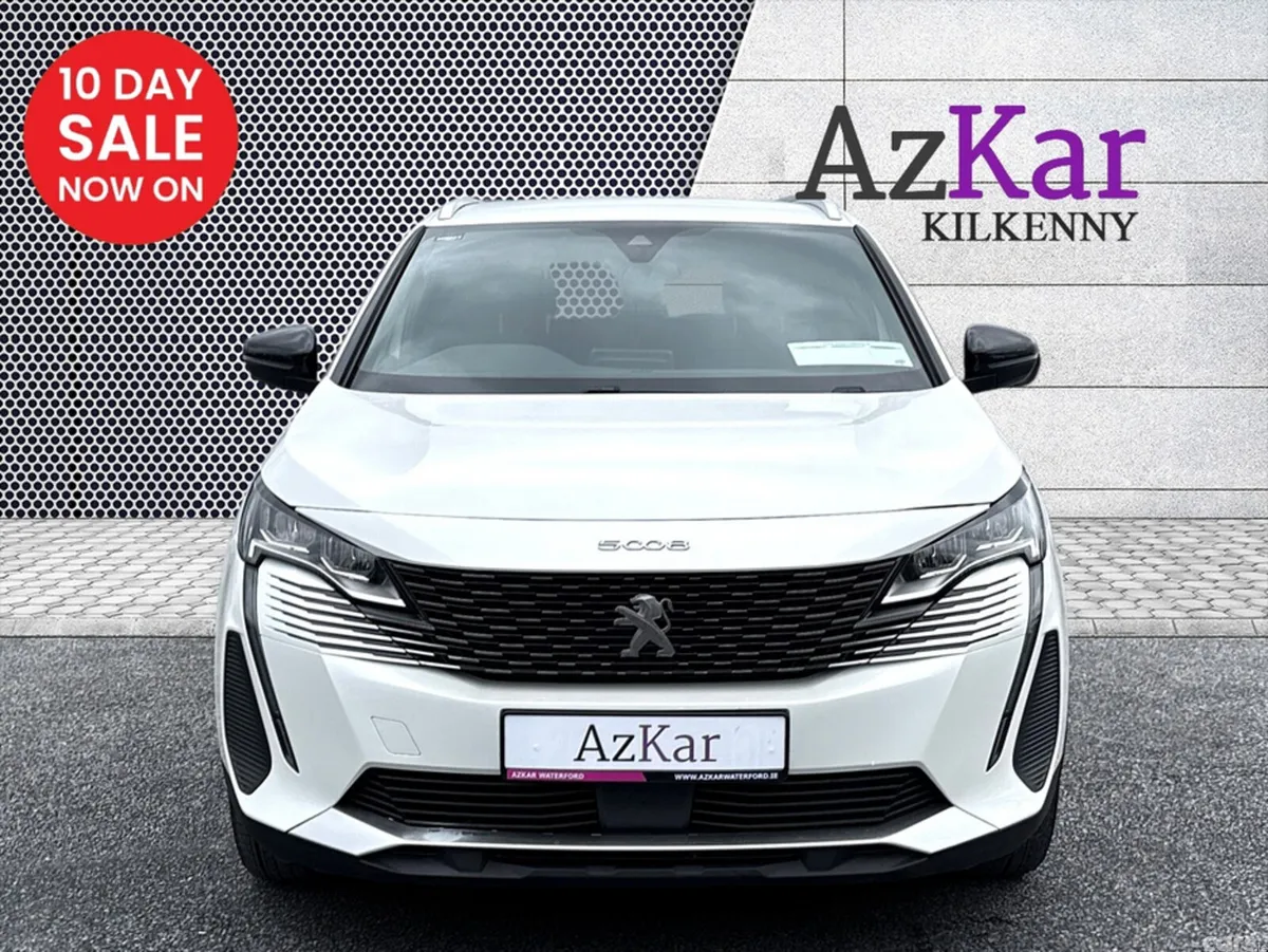 Peugeot 5008 MPV, Diesel, 2023, White