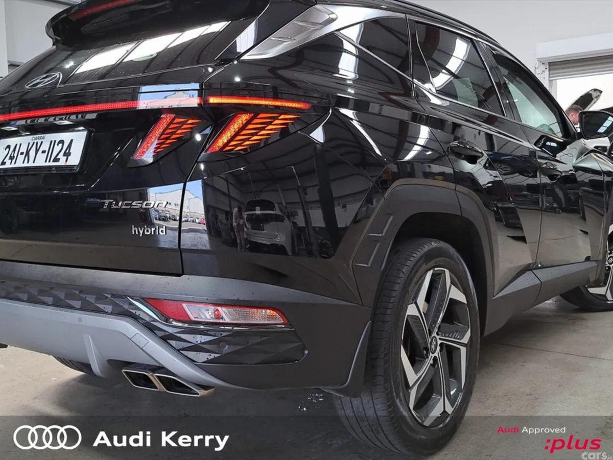 Audi Q3 Hatchback, Petrol Hybrid, 2023, Black