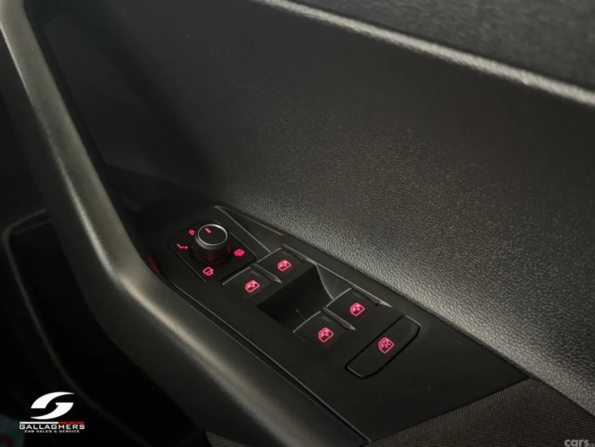 Volkswagen Polo Hatchback, Petrol, 2019, Black