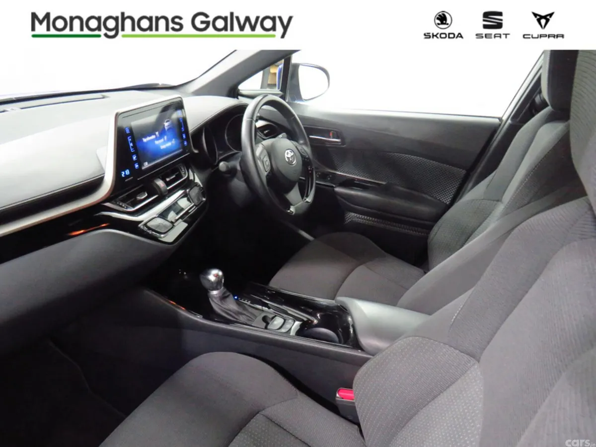 Toyota C-HR Hatchback, Petrol Hybrid, 2019, Blue