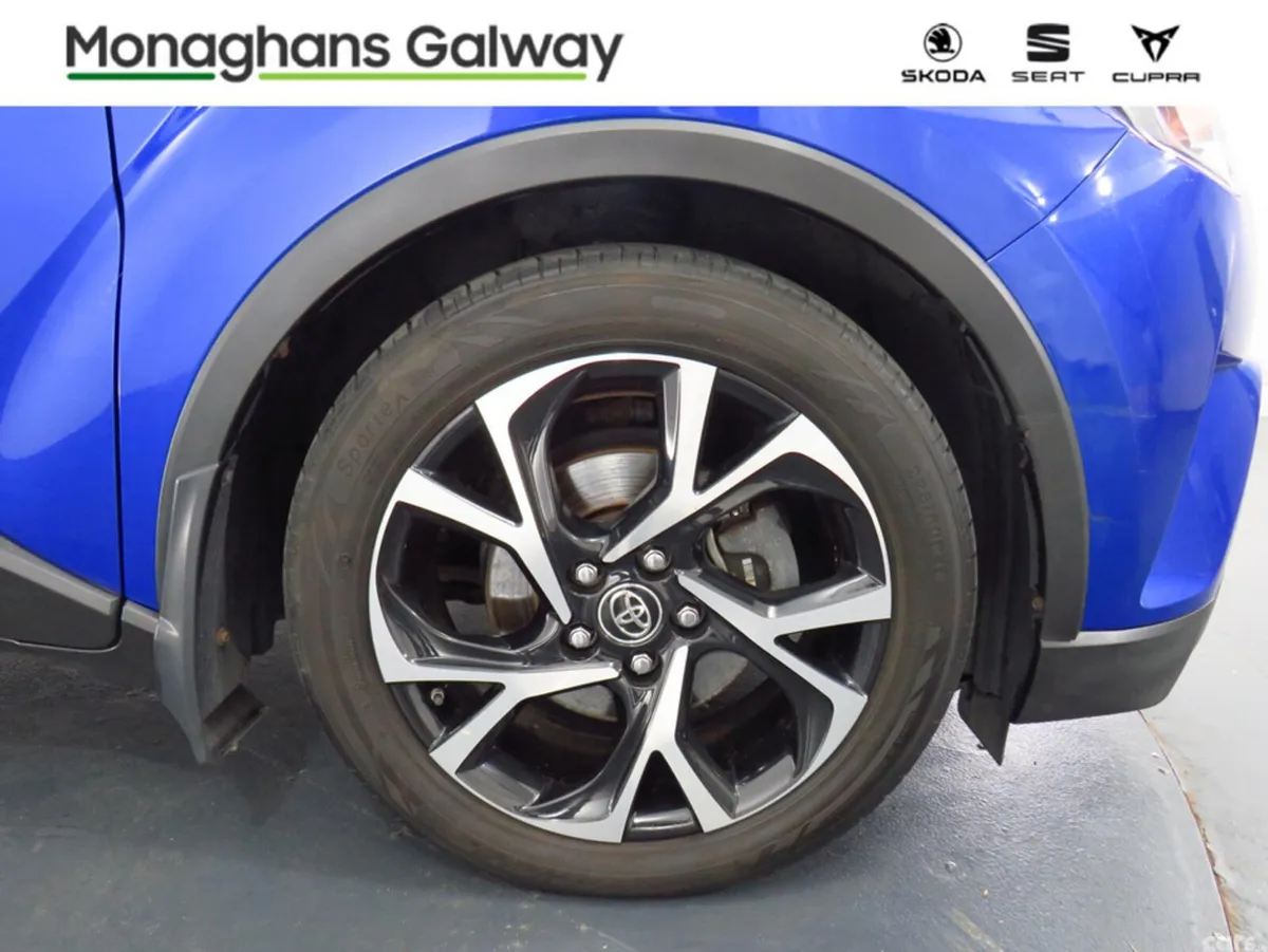 Toyota C-HR Hatchback, Petrol Hybrid, 2019, Blue