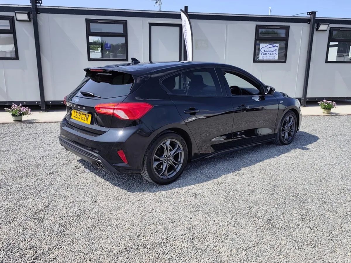 Ford Focus Hatchback, Diesel, 2019, Black