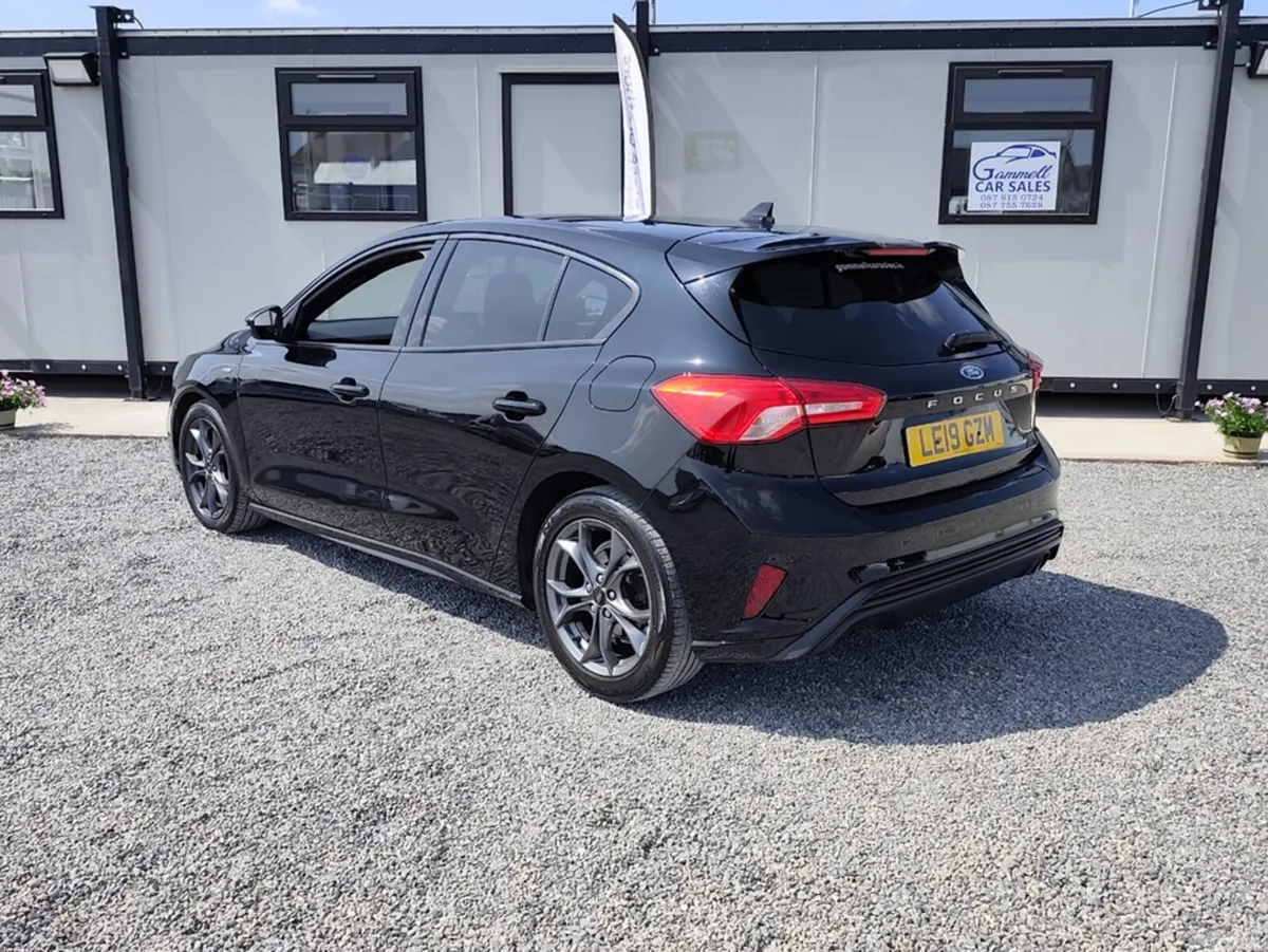 Ford Focus Hatchback, Diesel, 2019, Black