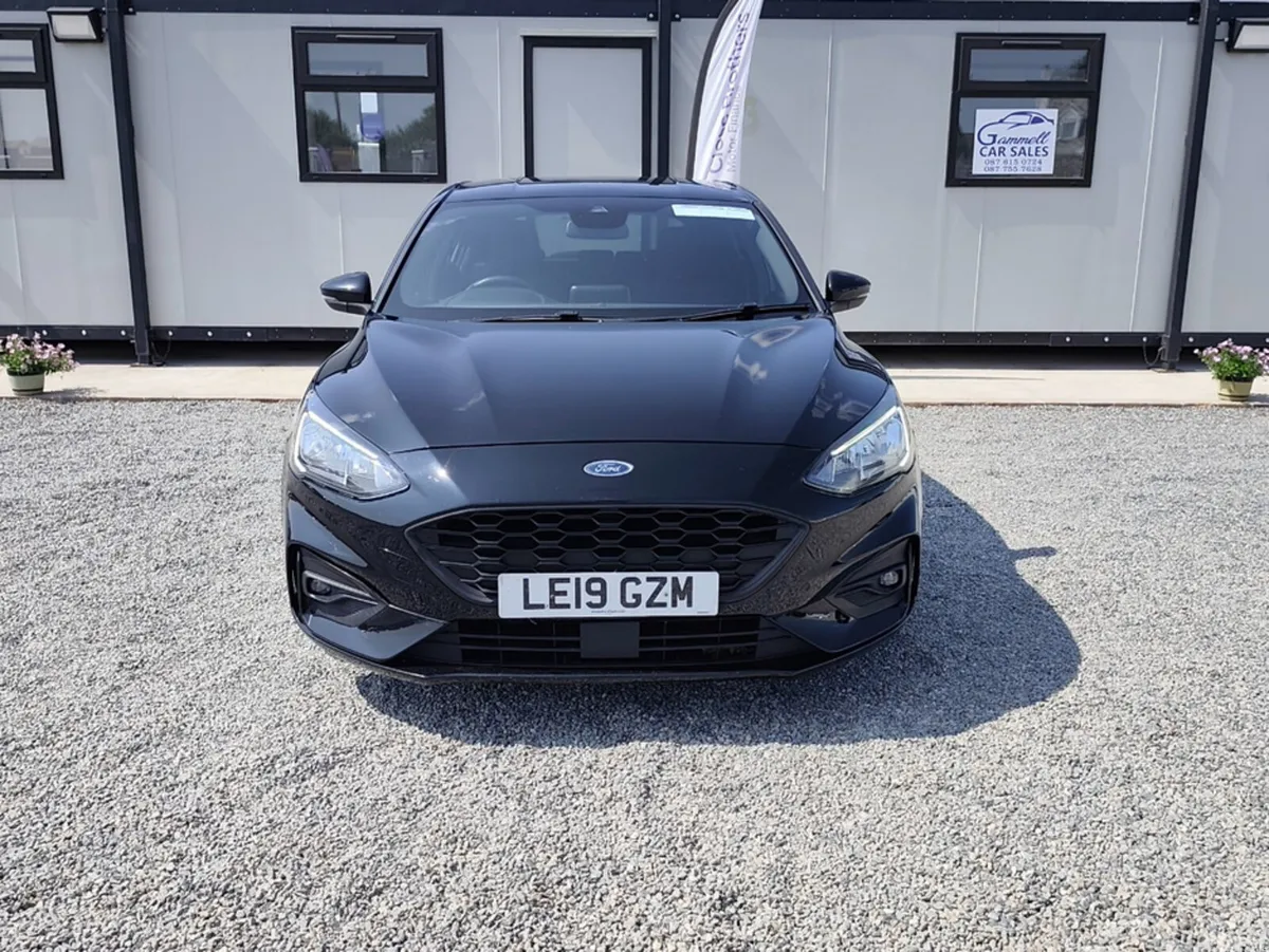 Ford Focus Hatchback, Diesel, 2019, Black