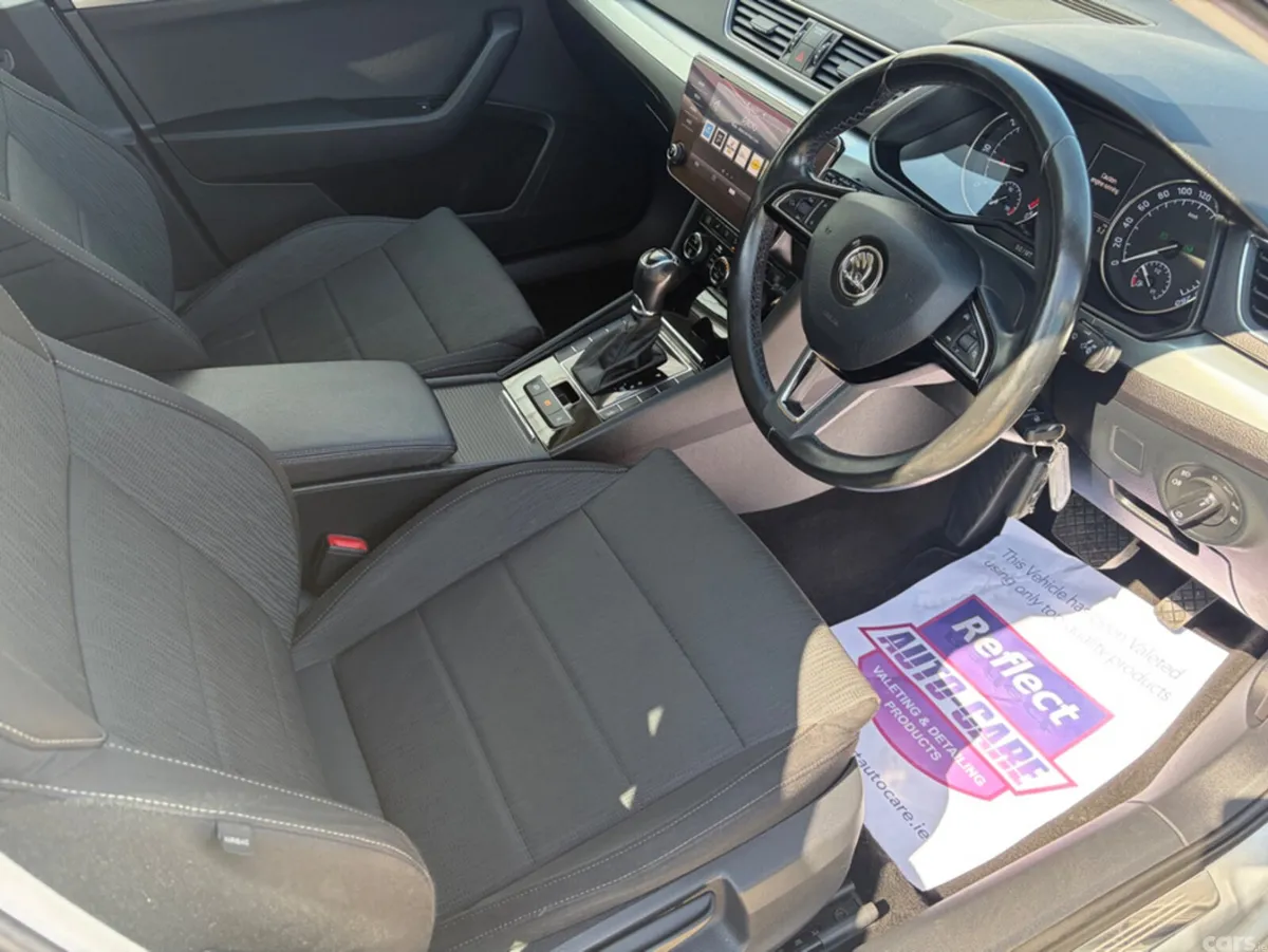 Skoda Superb Hatchback, Diesel, 2019, Grey