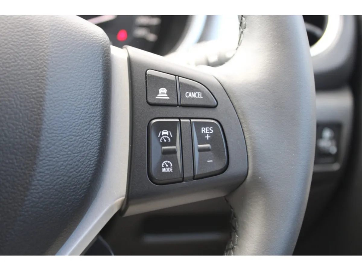 Suzuki Vitara SUV, Petrol Hybrid, 2027, White