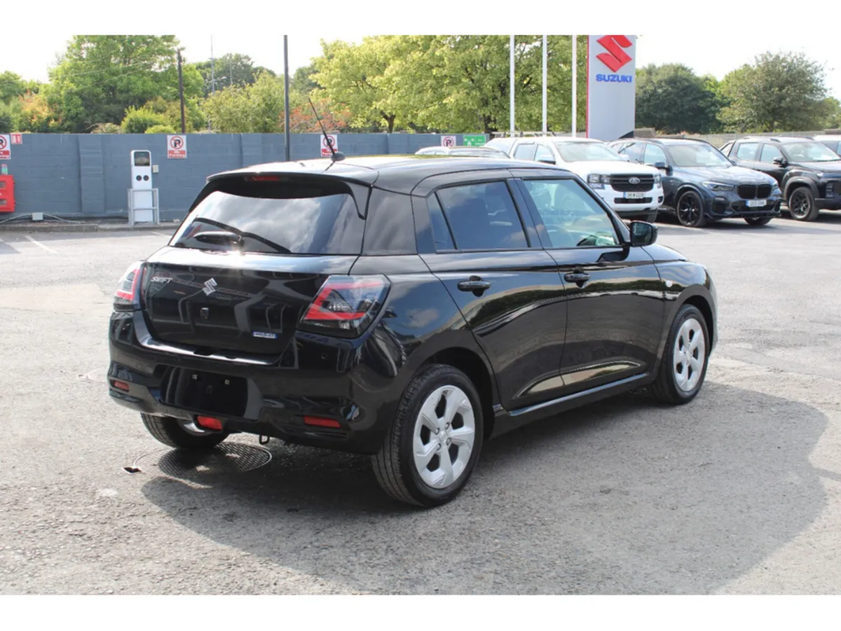 Suzuki Swift Hatchback, Petrol Hybrid, 2027, Black