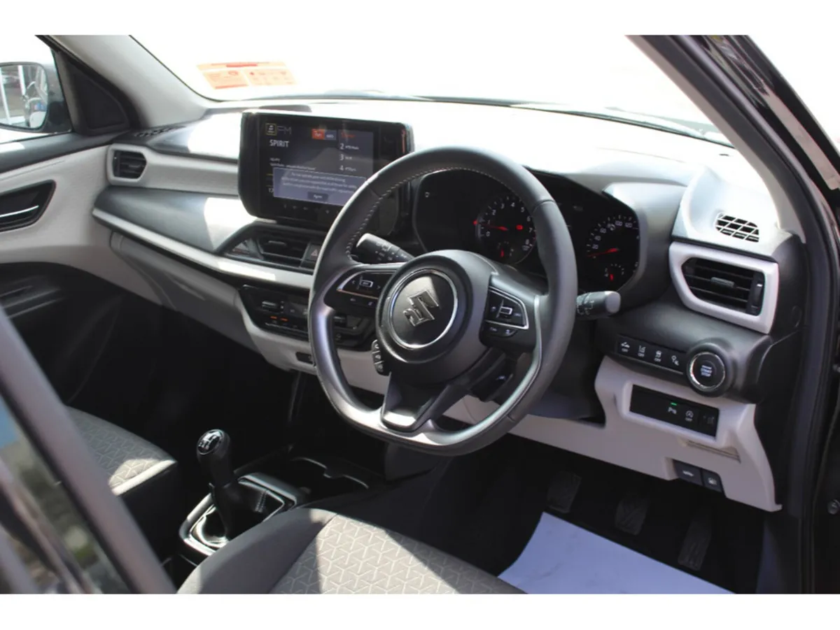Suzuki Swift Hatchback, Petrol Hybrid, 2027, Black