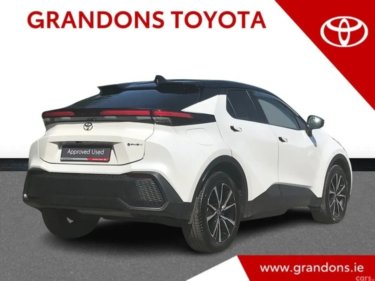 Toyota C-HR Hatchback, Petrol Plug-in Hybrid, 2024, White