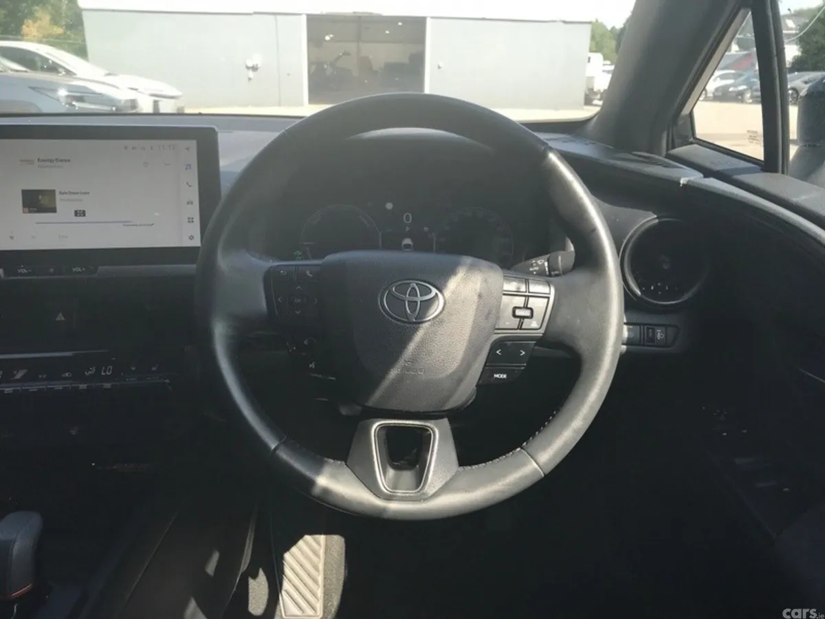 Toyota C-HR Hatchback, Petrol Plug-in Hybrid, 2024, White