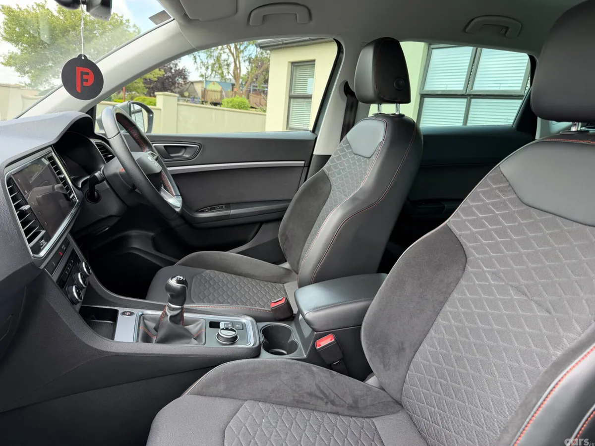 SEAT Ateca SUV, Petrol, 2021, Green