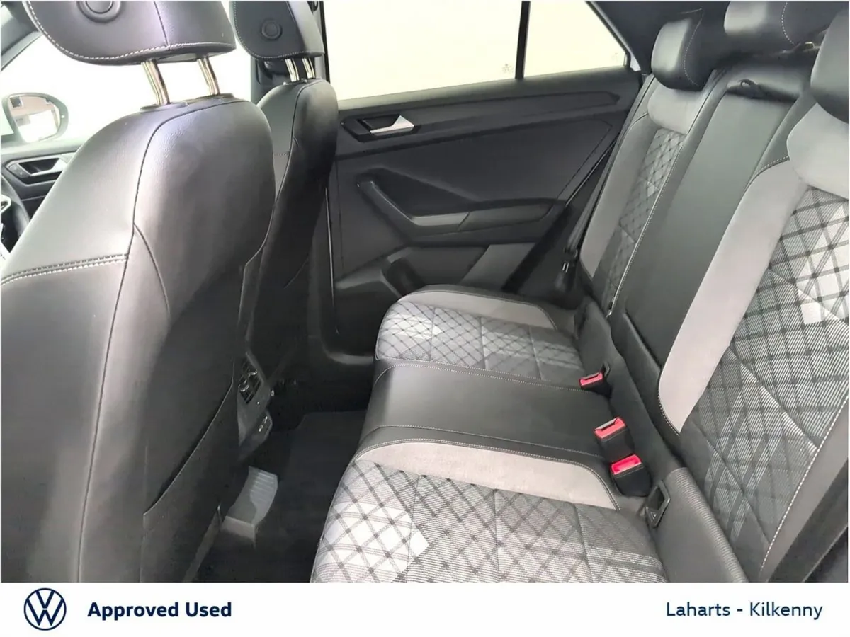 Volkswagen T-Roc SUV, Petrol, 2023, White