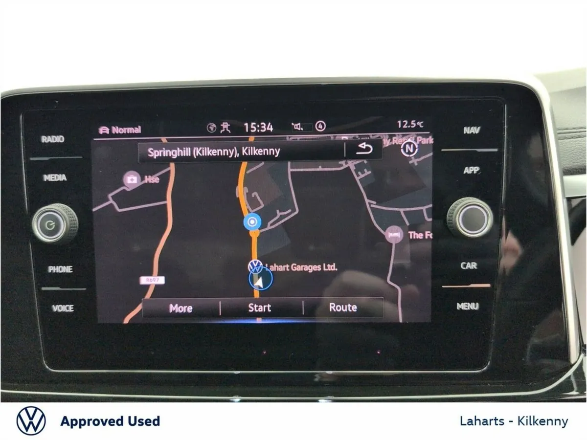 Volkswagen T-Roc SUV, Petrol, 2023, White