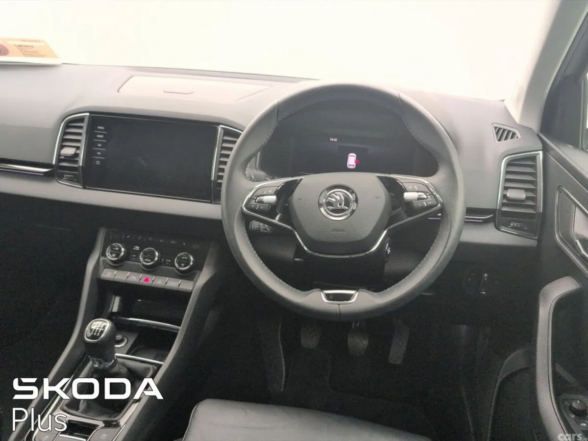 Skoda Karoq SUV, Petrol, 2024, Grey
