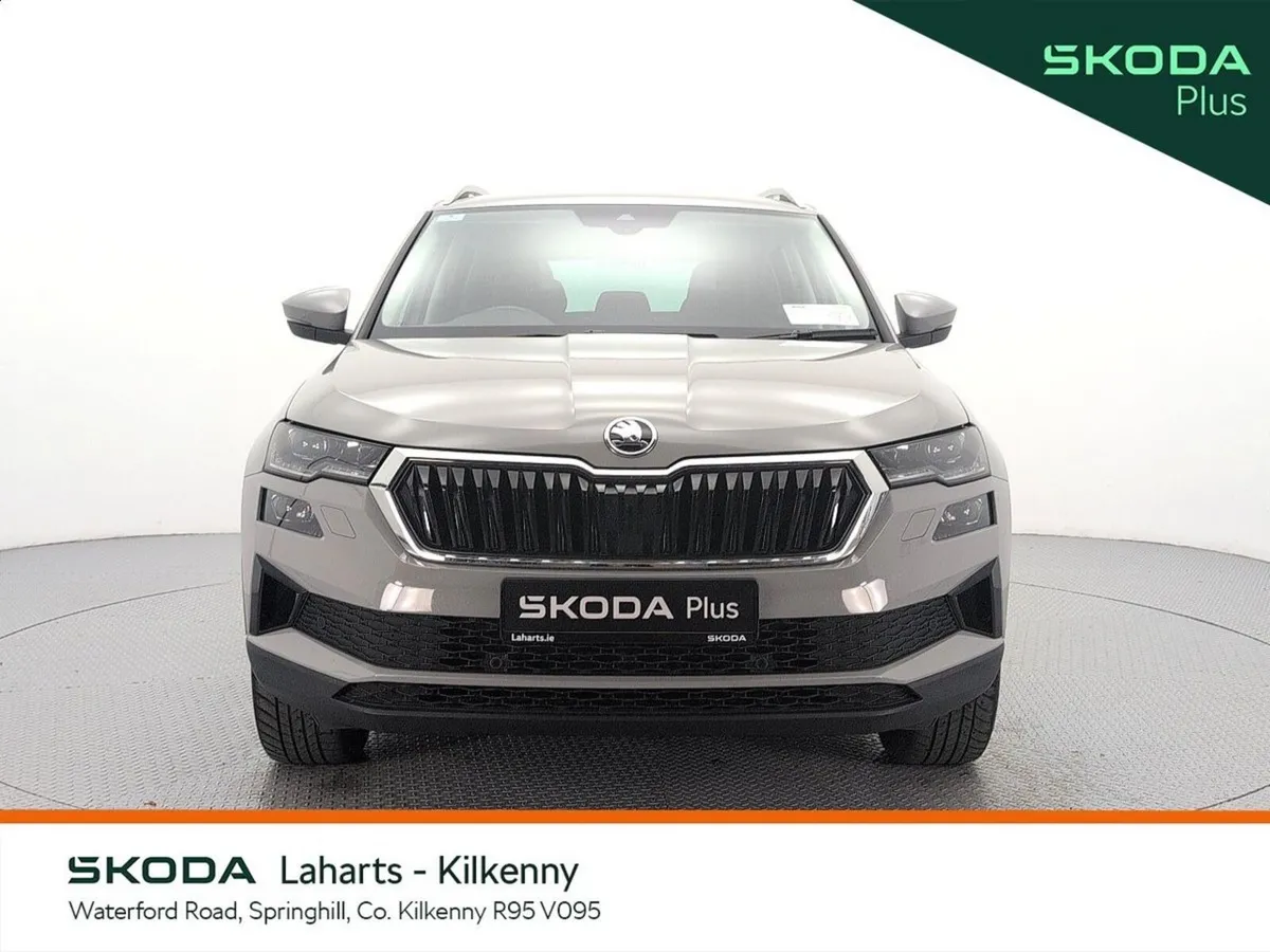 Skoda Karoq SUV, Petrol, 2024, Grey
