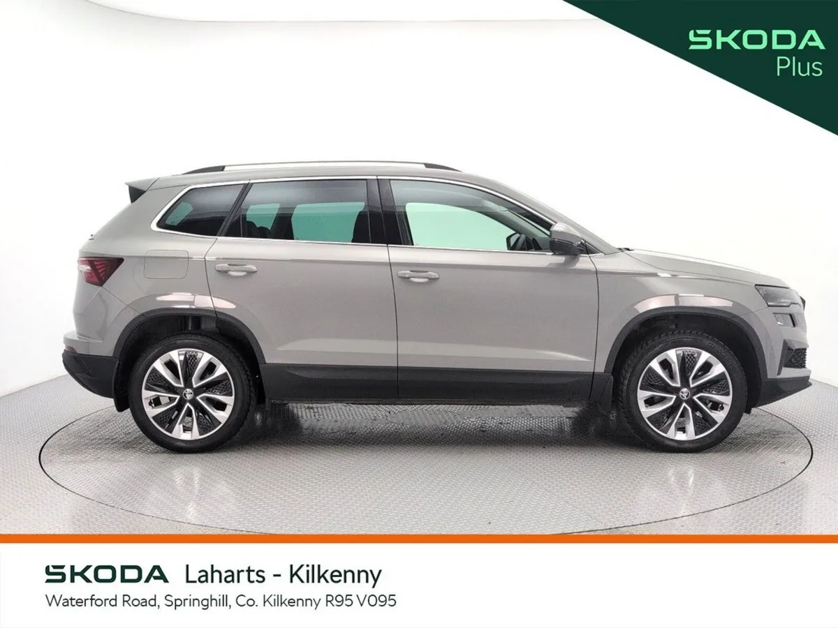 Skoda Karoq SUV, Petrol, 2024, Grey