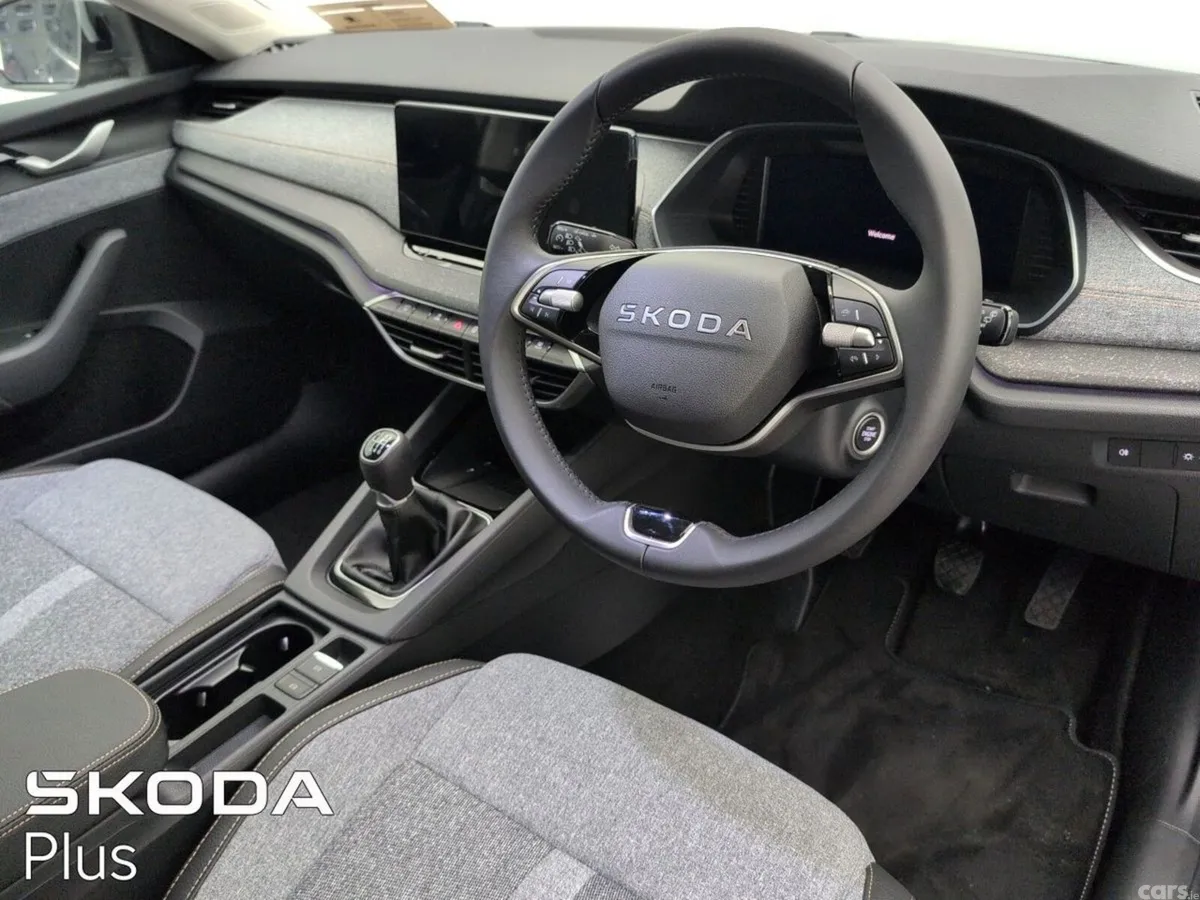 Skoda Octavia Estate, Diesel, 2026, Grey