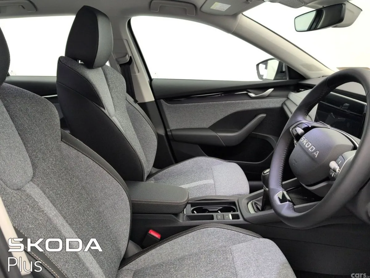 Skoda Octavia Estate, Diesel, 2026, Grey