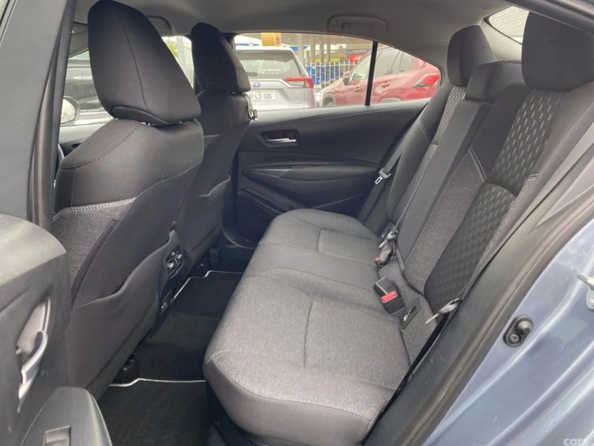 Toyota Corolla Saloon, Petrol Hybrid, 2024, Grey