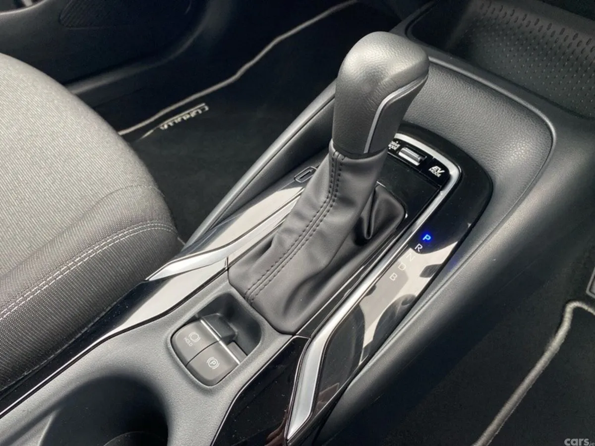 Toyota Corolla Saloon, Petrol Hybrid, 2024, Grey