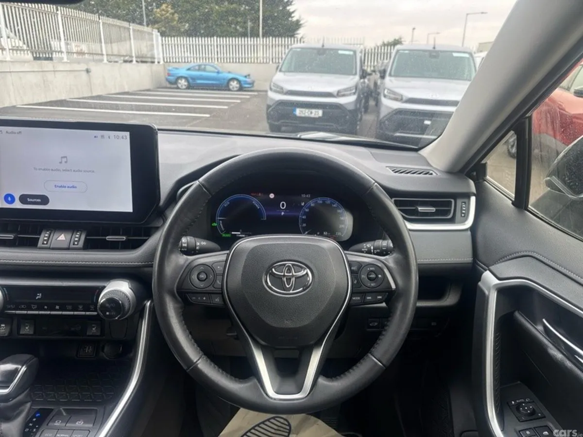 Toyota RAV4 SUV, Petrol Hybrid, 2023, Black