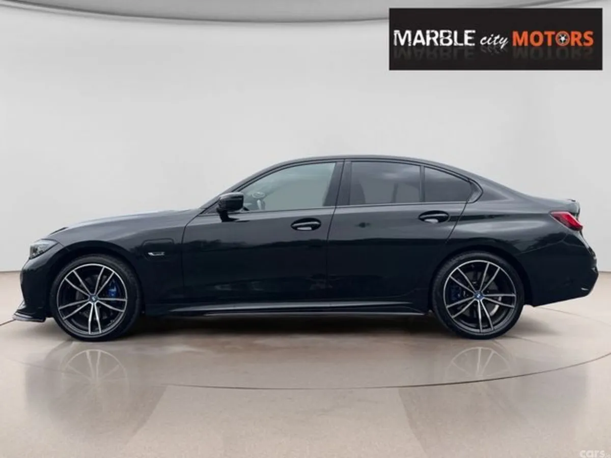 BMW 3-Series Saloon, Petrol Plug-in Hybrid, 2022, Black