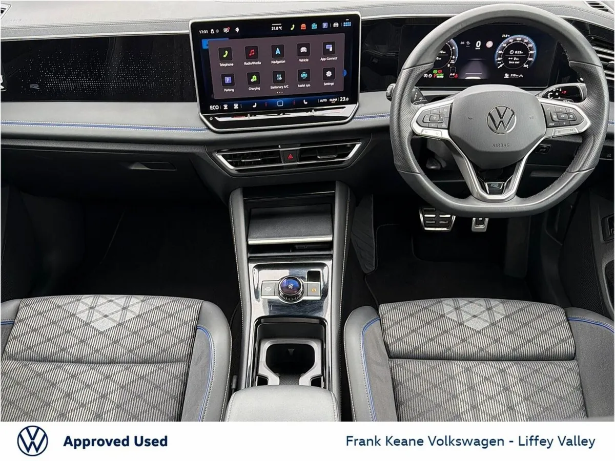 Volkswagen Tiguan SUV, Petrol Plug-in Hybrid, 2025, Grey