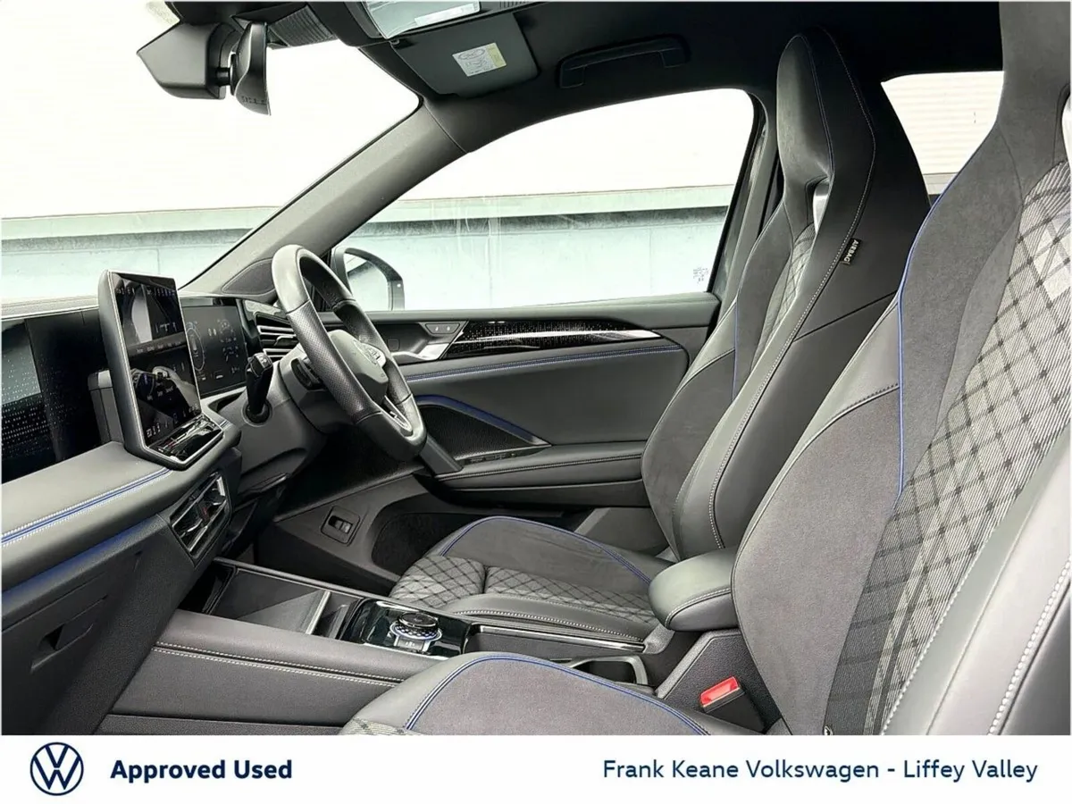 Volkswagen Tiguan SUV, Petrol Plug-in Hybrid, 2025, Grey