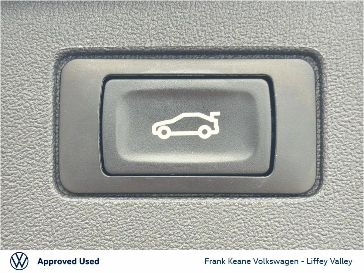 Volkswagen Tiguan SUV, Petrol Plug-in Hybrid, 2025, Grey