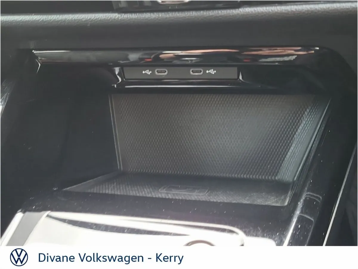 Volkswagen Golf Hatchback, Diesel, 2024, Blue