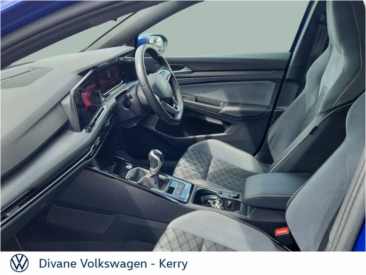 Volkswagen Golf Hatchback, Diesel, 2024, Blue