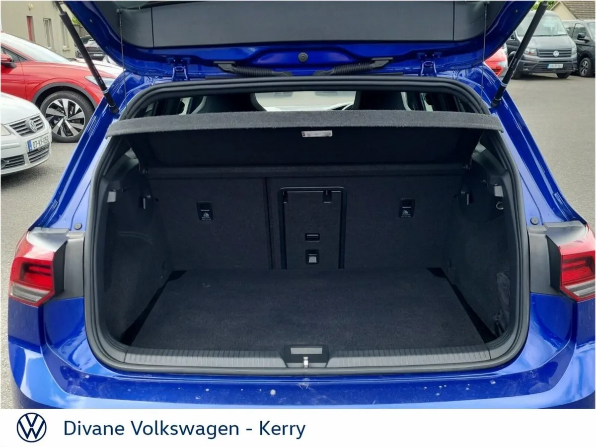 Volkswagen Golf Hatchback, Diesel, 2024, Blue