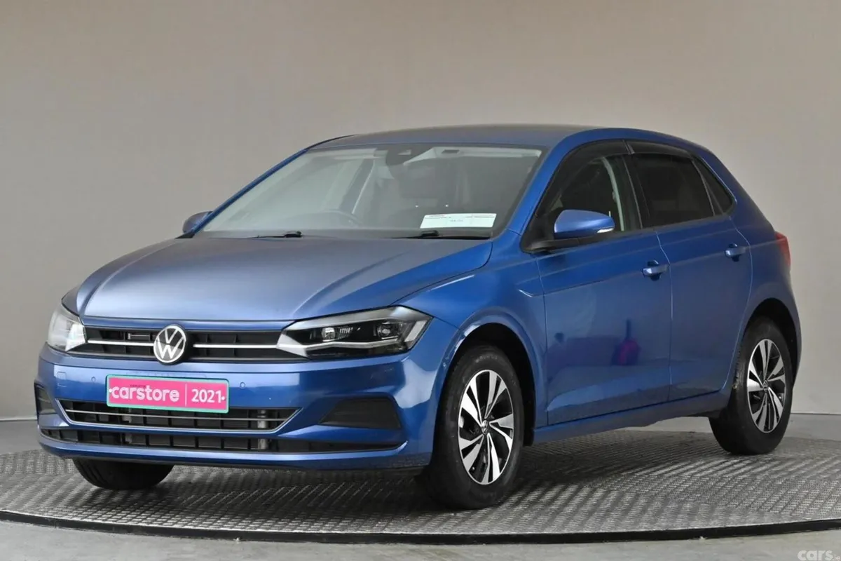 Volkswagen Polo Hatchback, Petrol, 2021, Blue