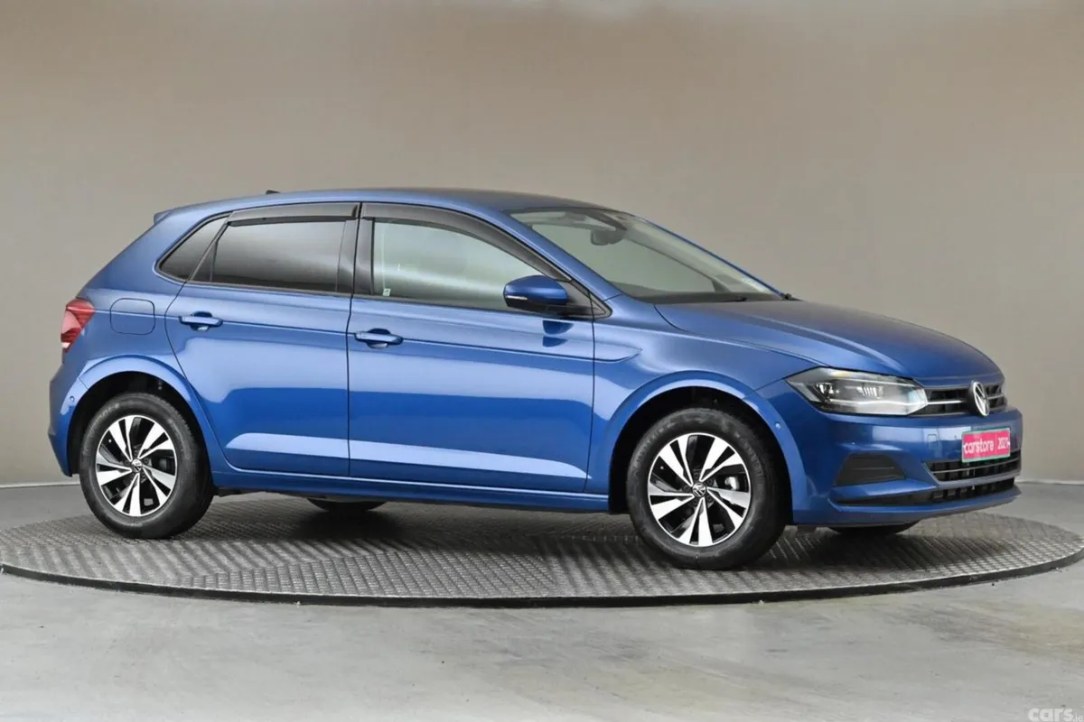 Volkswagen Polo Hatchback, Petrol, 2021, Blue