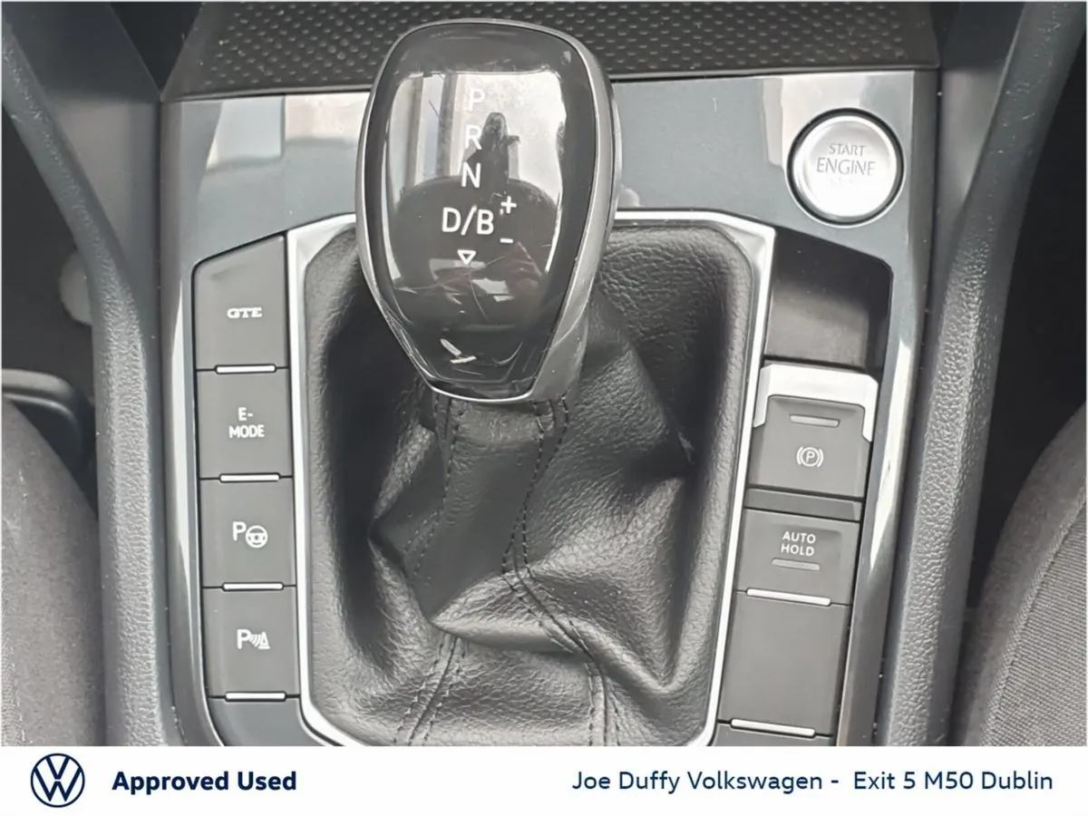 Volkswagen Tiguan SUV, Petrol Plug-in Hybrid, 2024, Grey