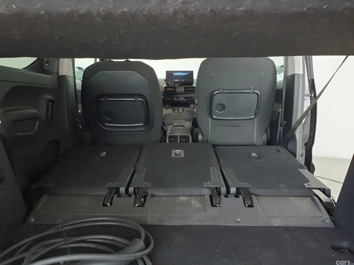 Peugeot Rifter MPV, Electric, 2025, Black