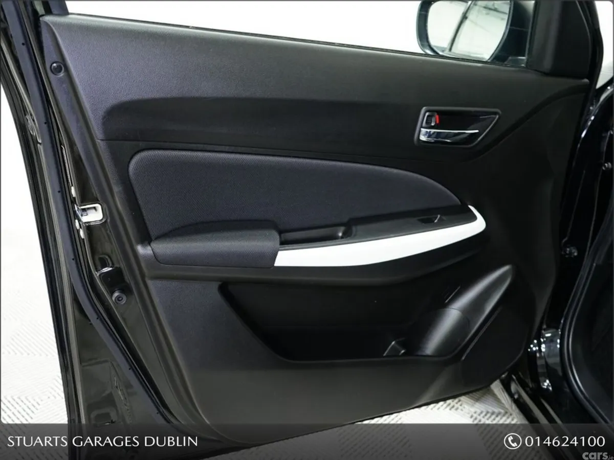 Suzuki Swift Hatchback, Petrol, 2023, Black