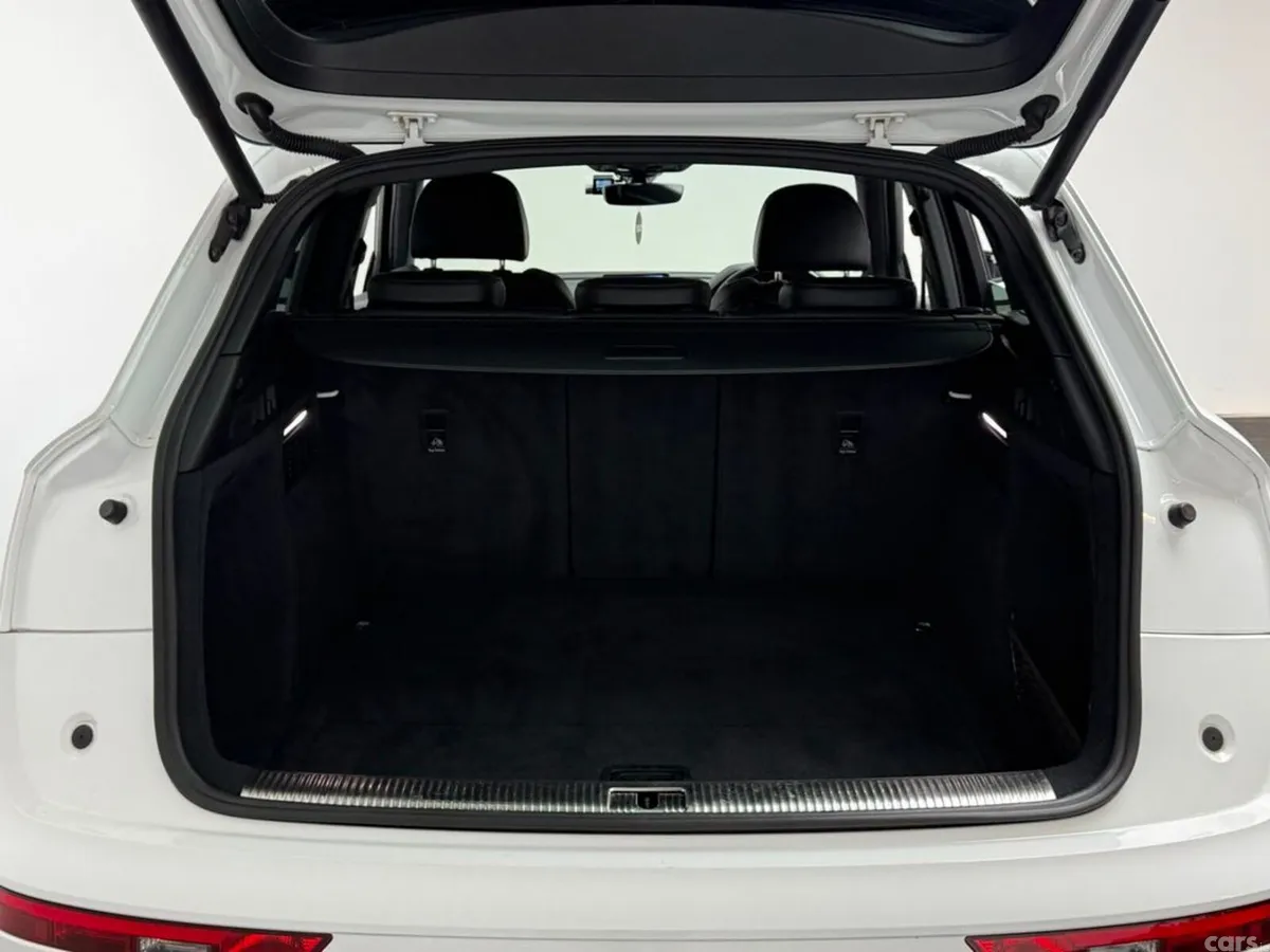 Audi Q5 SUV, Diesel, 2020, White