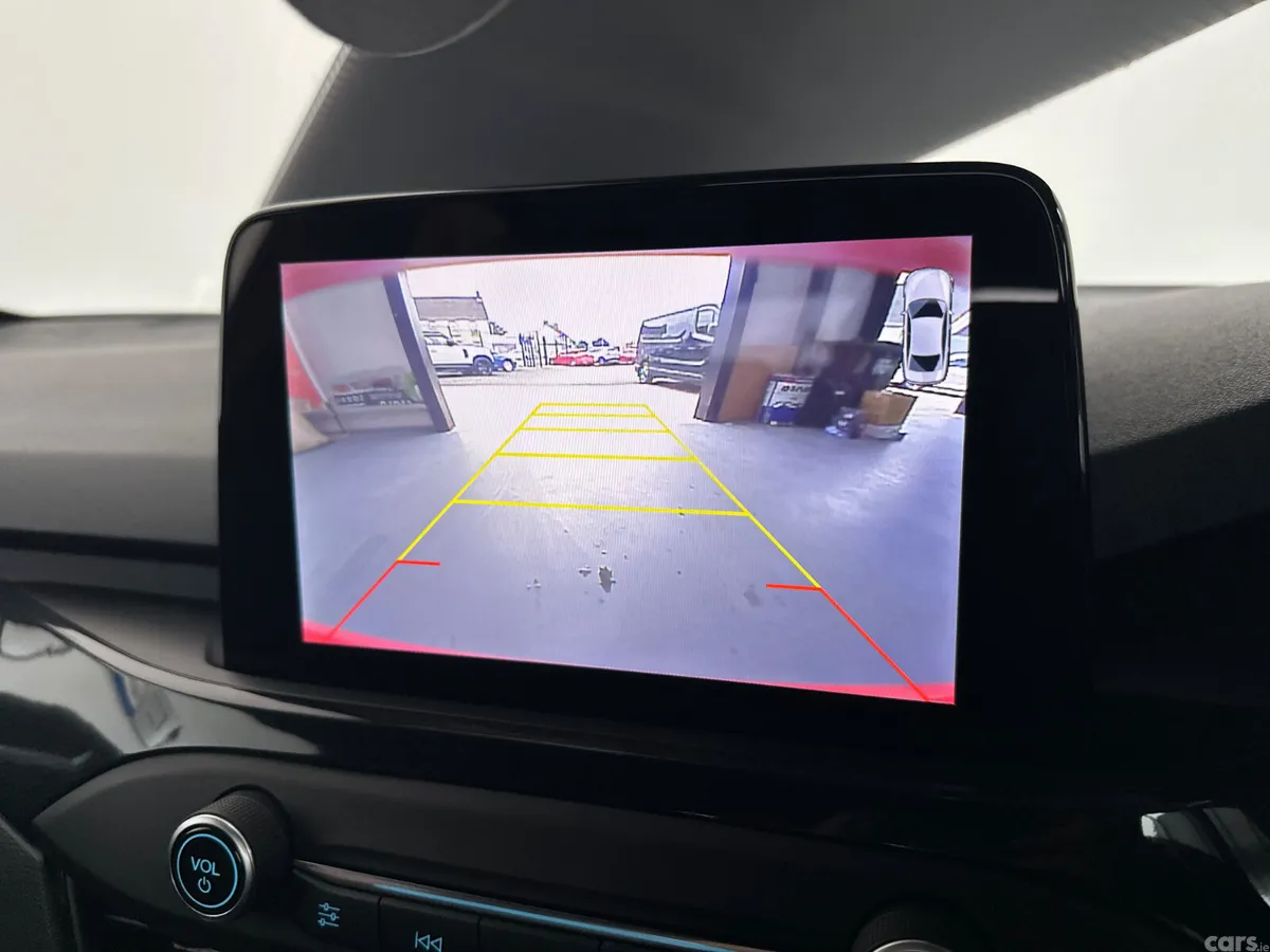 Ford Focus Hatchback, Petrol Hybrid, 2021, Red