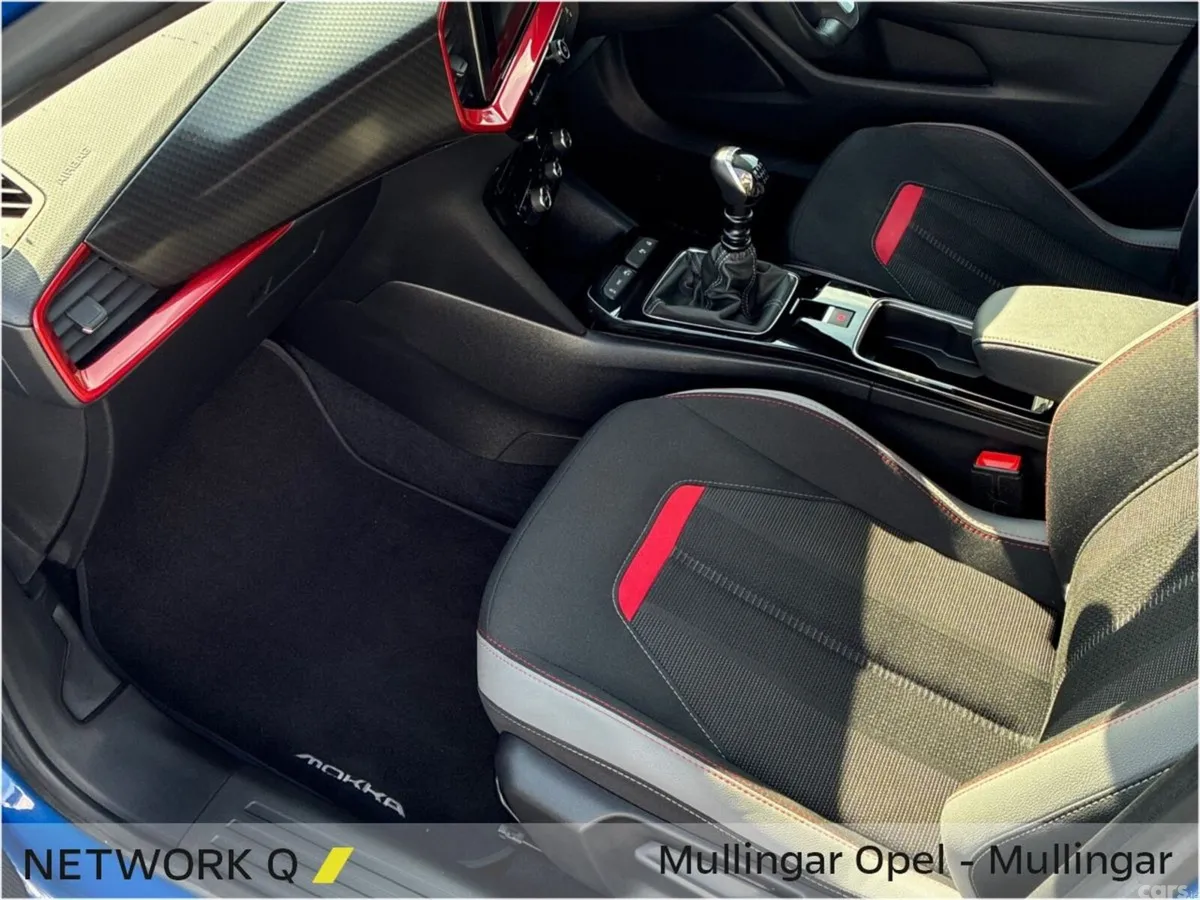 Opel Mokka SUV, Petrol, 2023, Blue