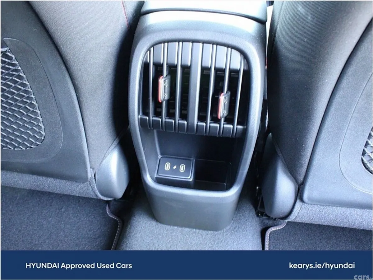 Hyundai KONA MPV, Petrol Hybrid, 2024, Red