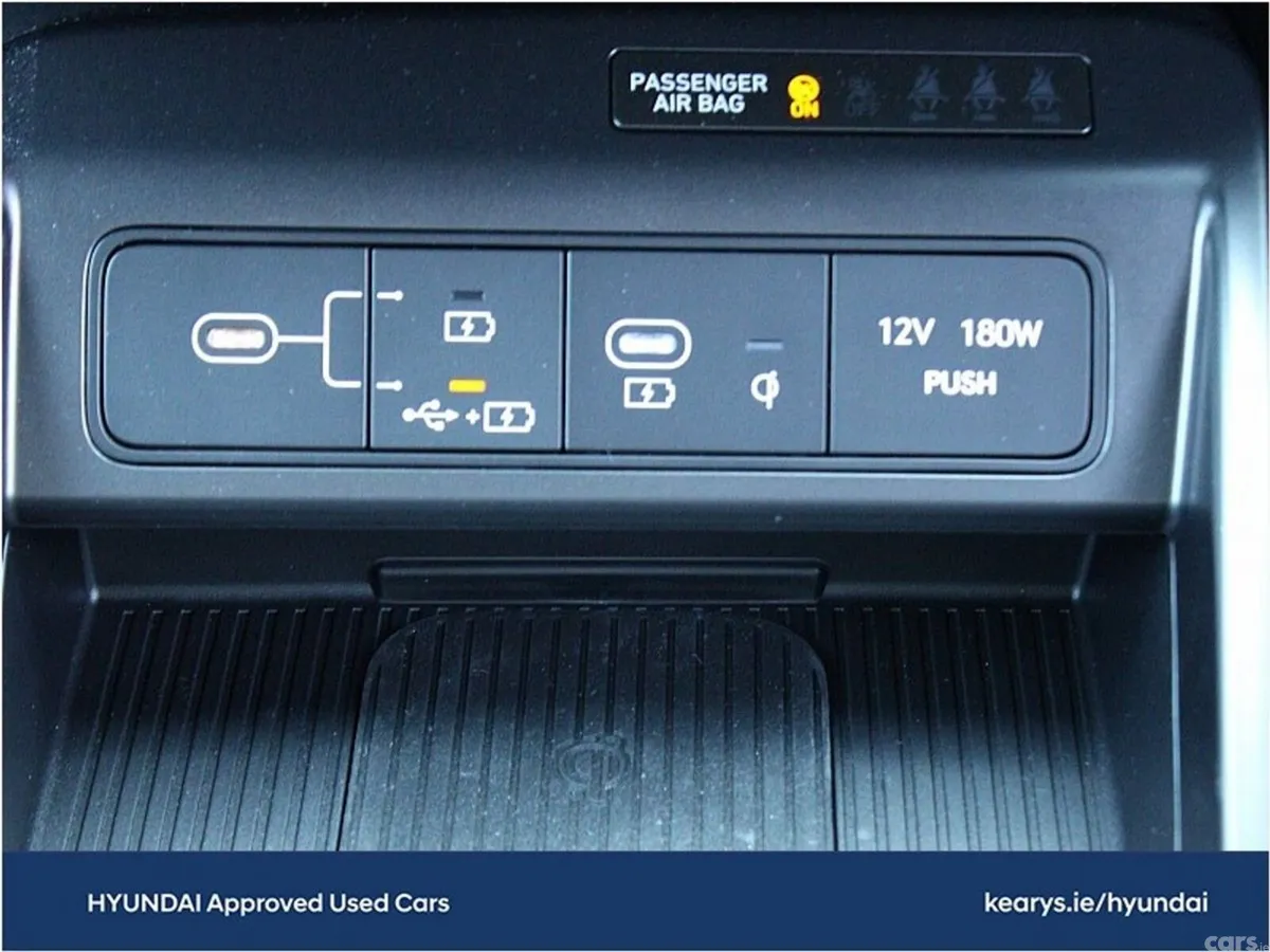 Hyundai KONA MPV, Petrol Hybrid, 2024, Red