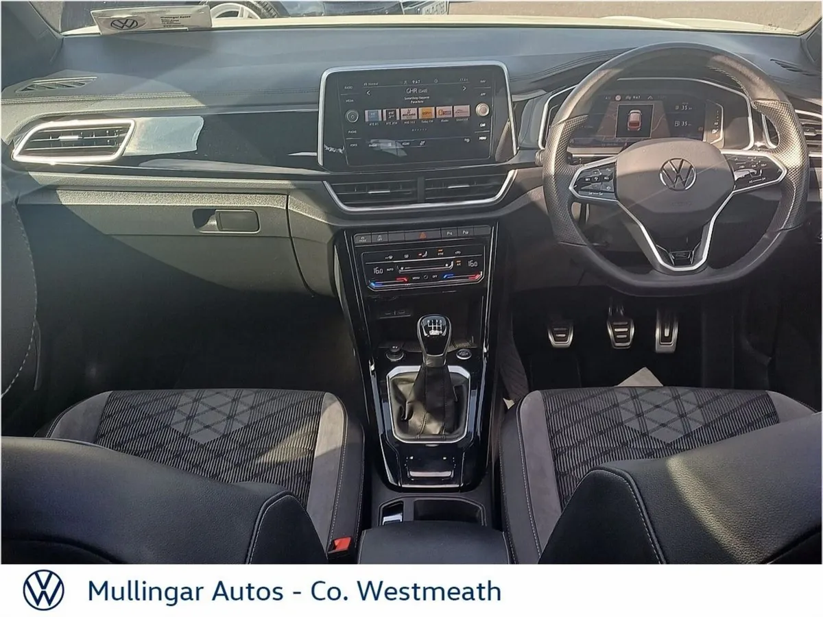 Volkswagen T-Roc SUV, Petrol, 2023, White